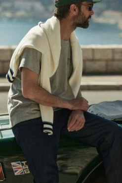 Pull Marcel Creme Navy