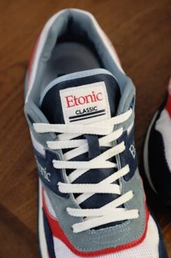 Basket Etonic Blanc Et Bleu 25 Basket Etonic Blanc Et Bleu -BALIBARIS Boutique 393A7546 547fd246 31b1 4ec8 9d97 679b3bfebabc