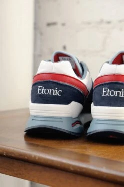 Basket Etonic Blanc Et Bleu 24 Basket Etonic Blanc Et Bleu -BALIBARIS Boutique 393A7548 b4fb55f5 5e4d 473a 97d1 017d39c6d8ab