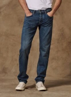 Jean Ajusté Leo Stone